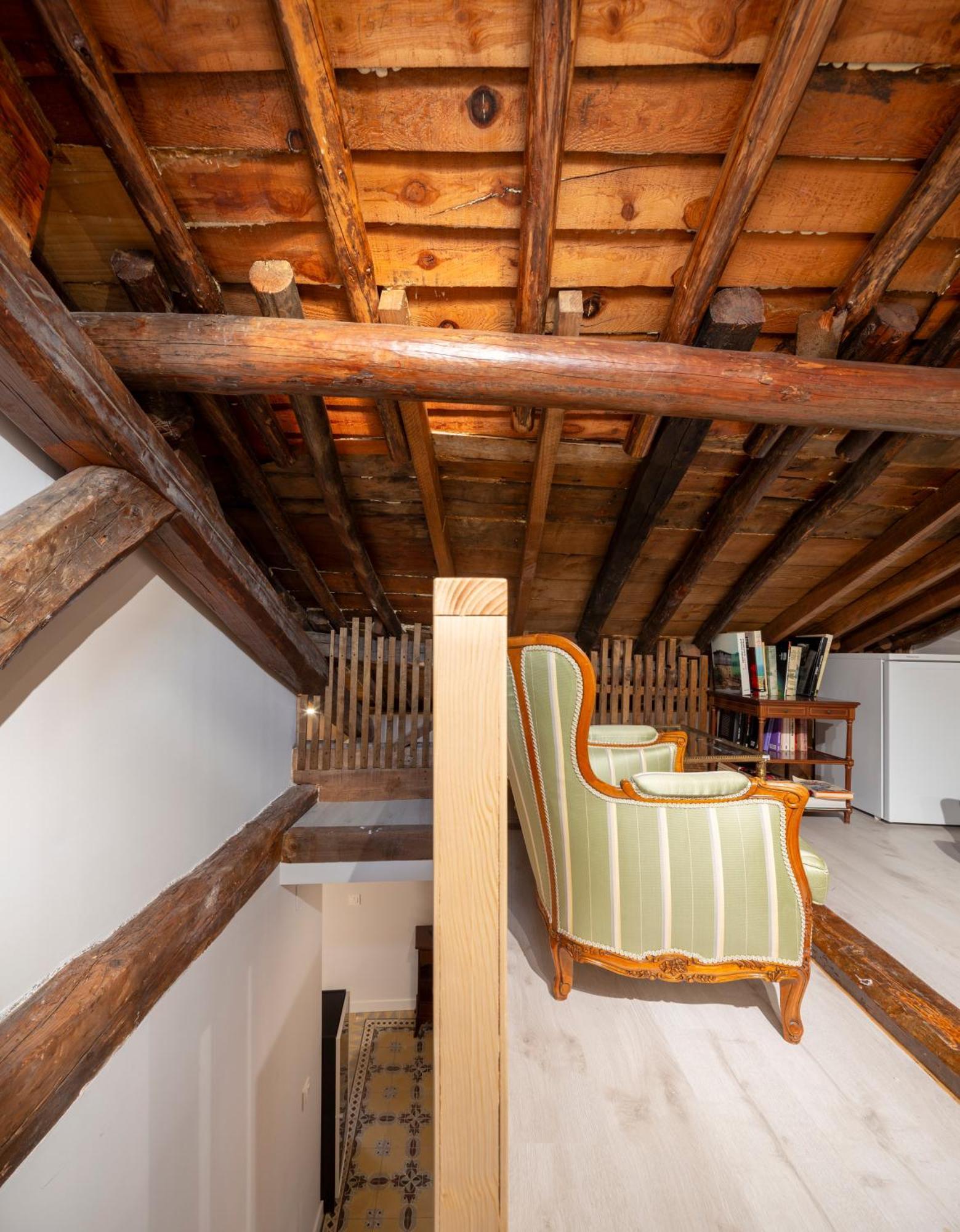 Apartamento Altior Catedral Homes Авила Экстерьер фото
