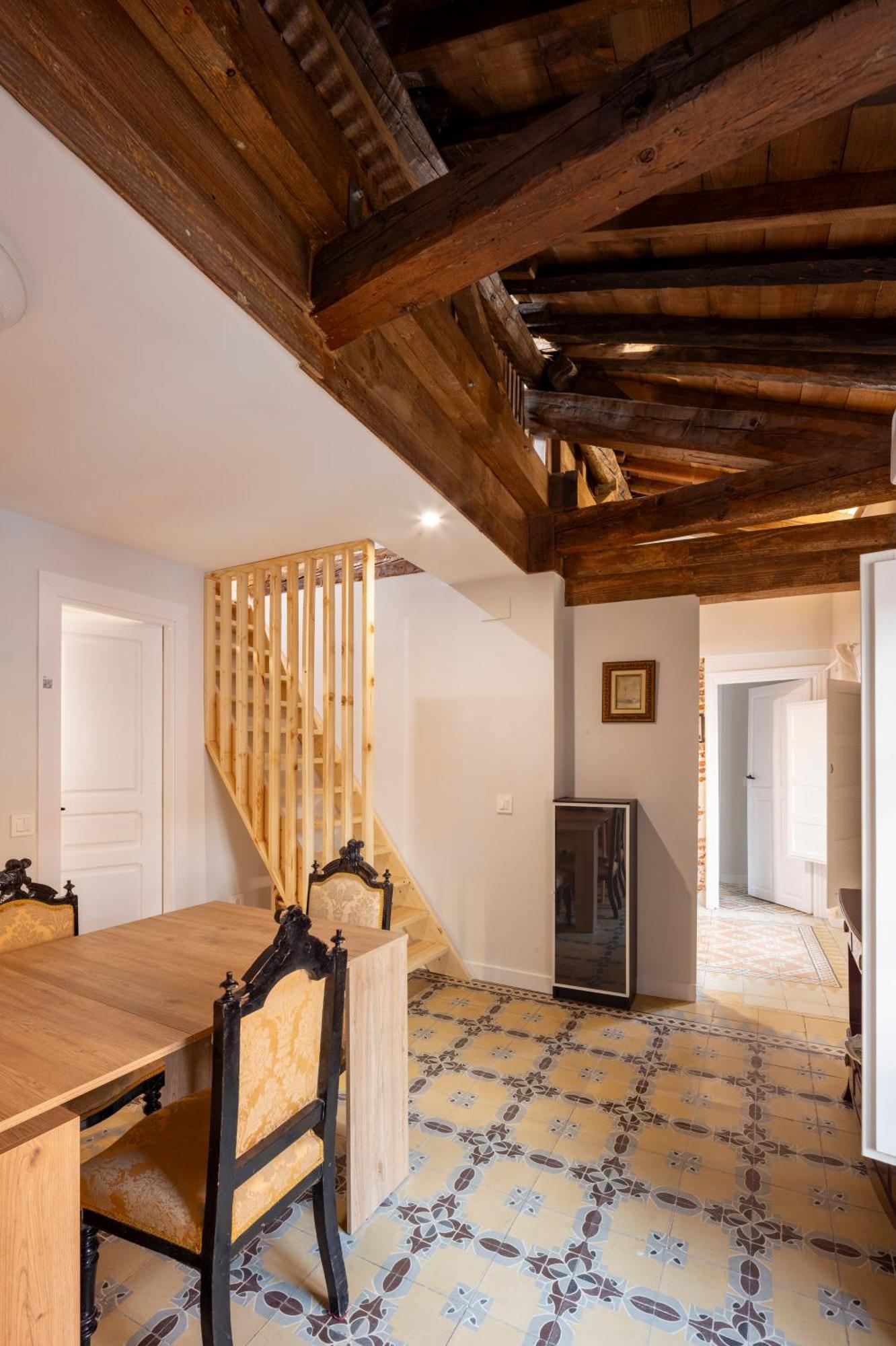 Apartamento Altior Catedral Homes Авила Экстерьер фото